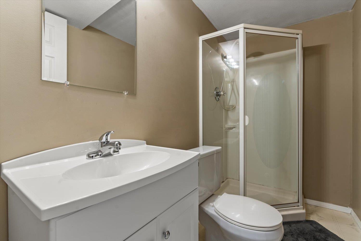 42 34332 Maclure Road Property Photo 27
