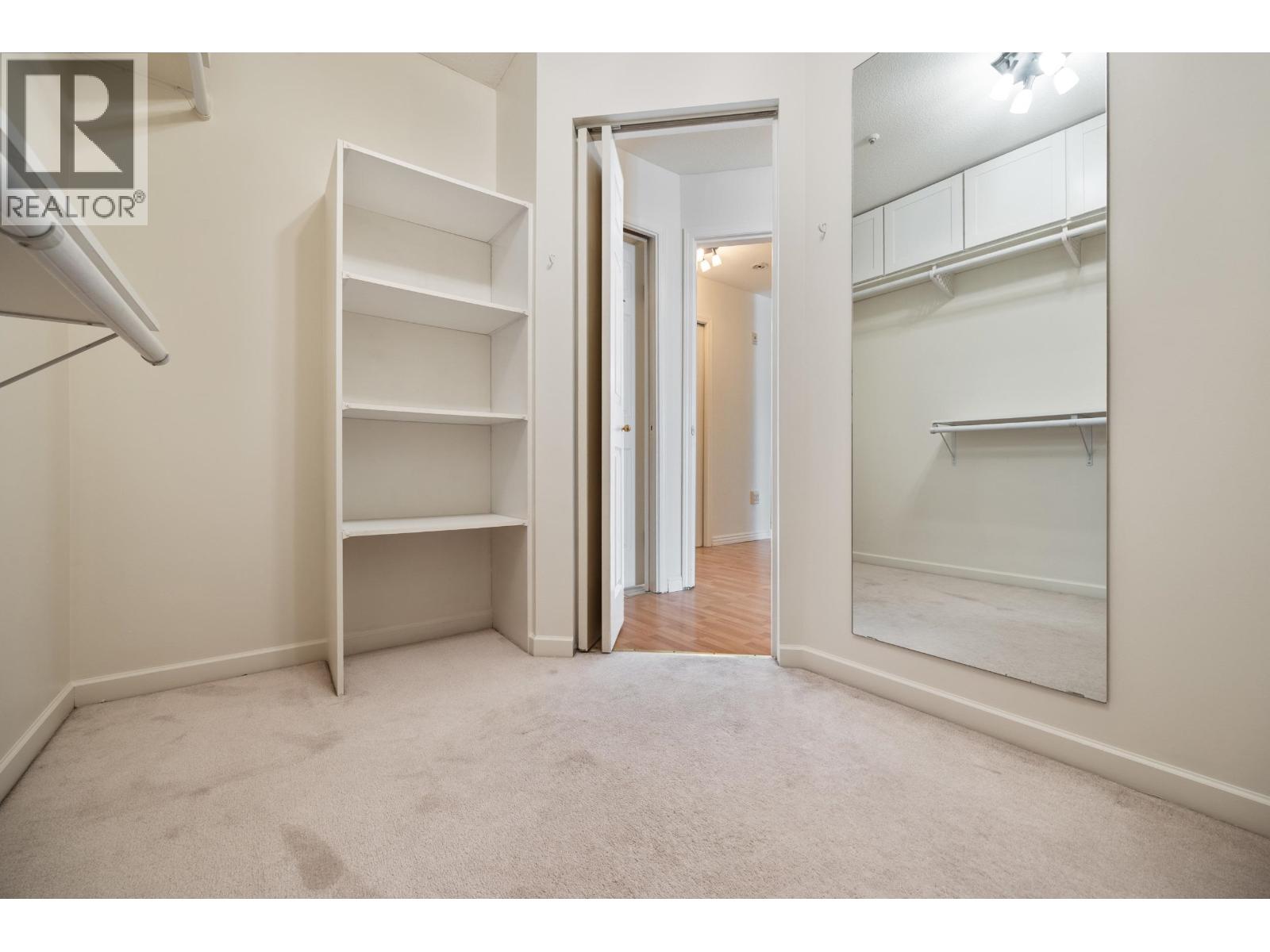306 48 Richmond Street Property Photo 21