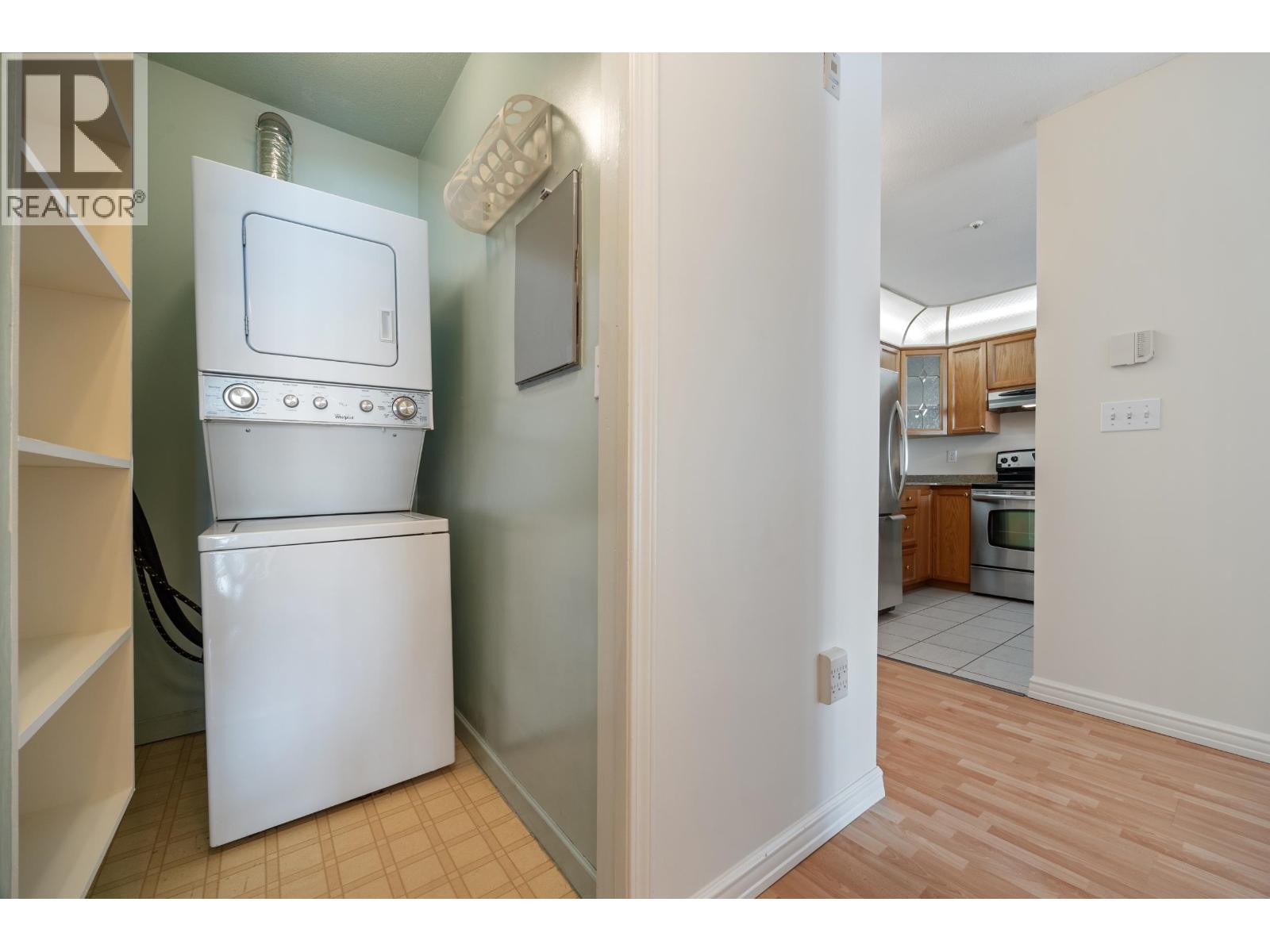 306 48 Richmond Street Property Photo 23