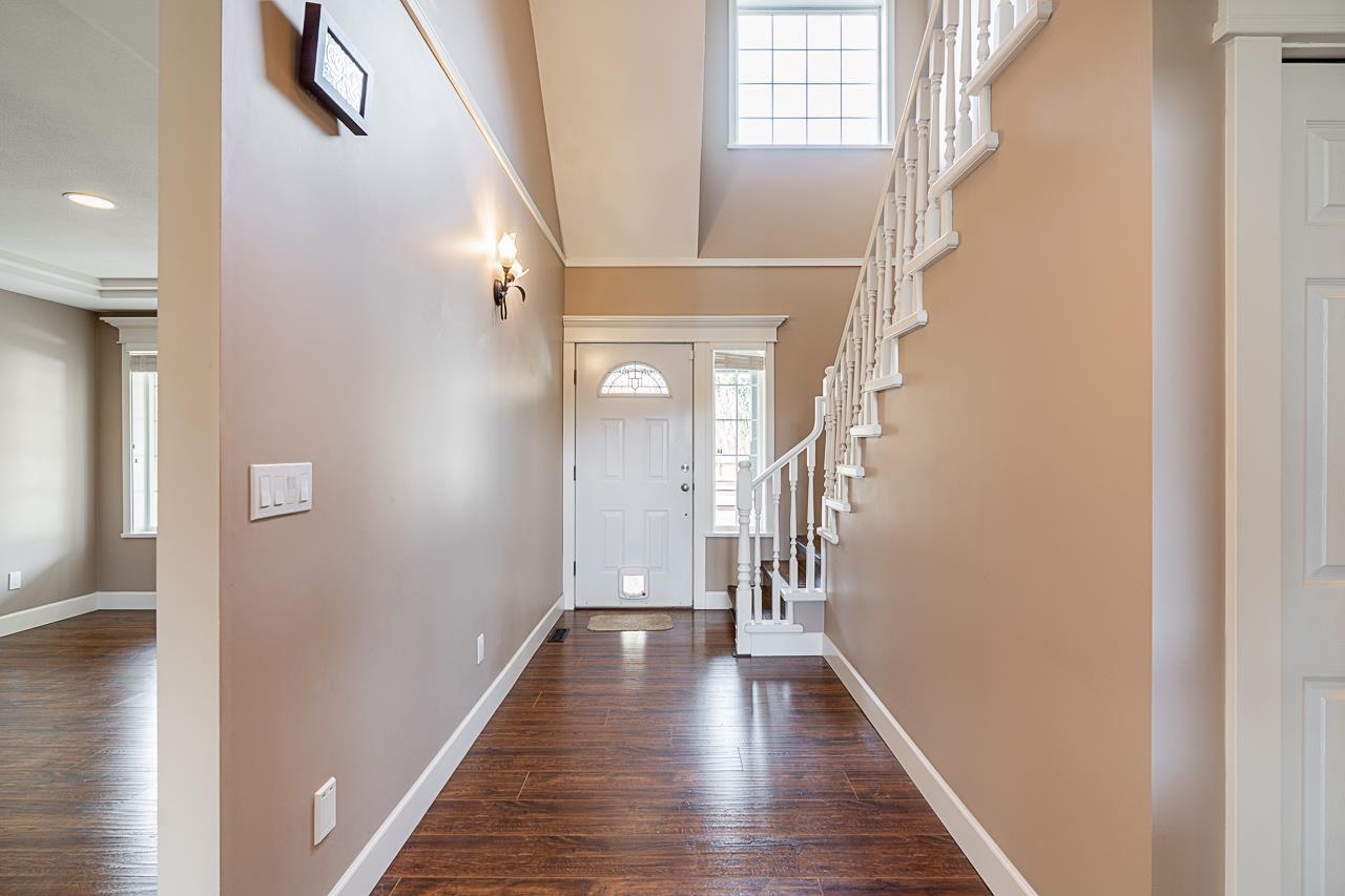 174 176 Street Property Photo 8
