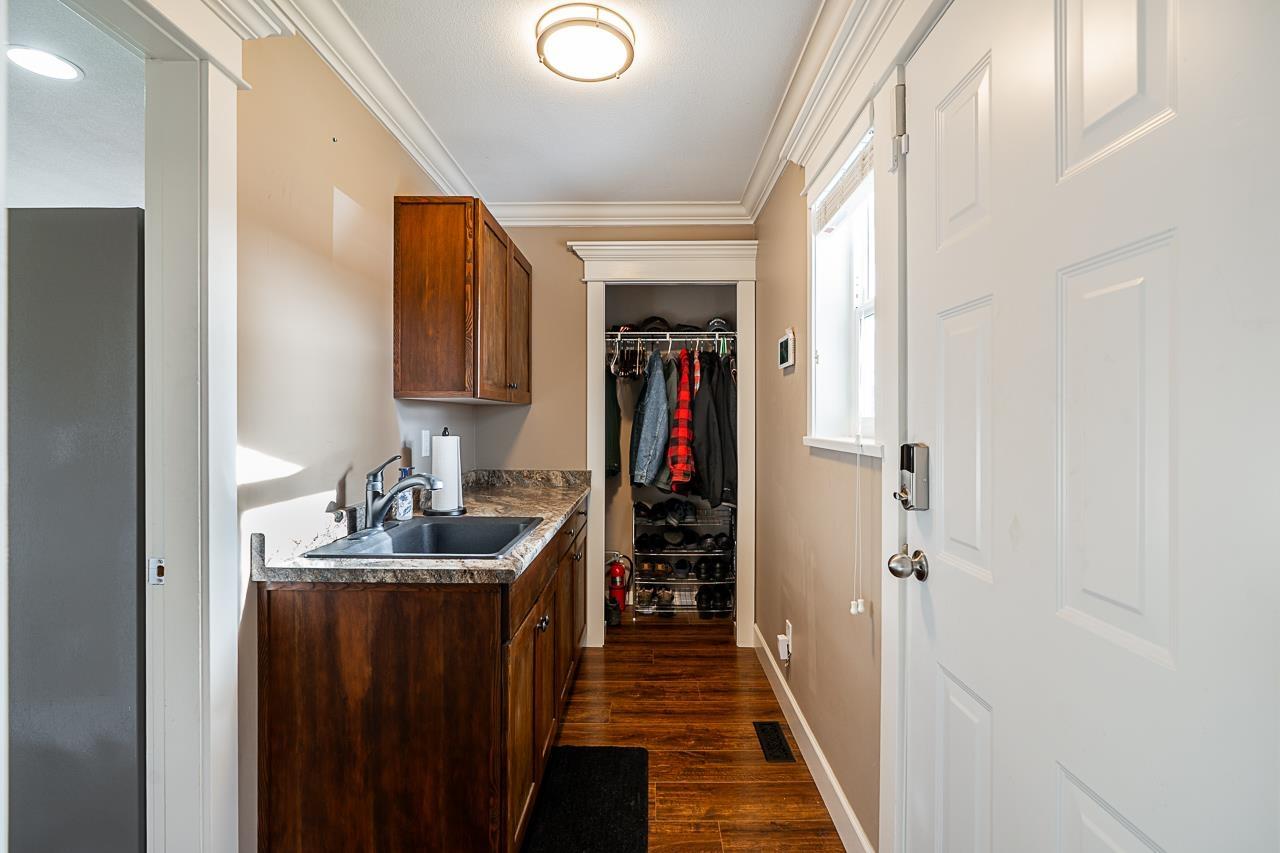 174 176 Street Property Photo 22