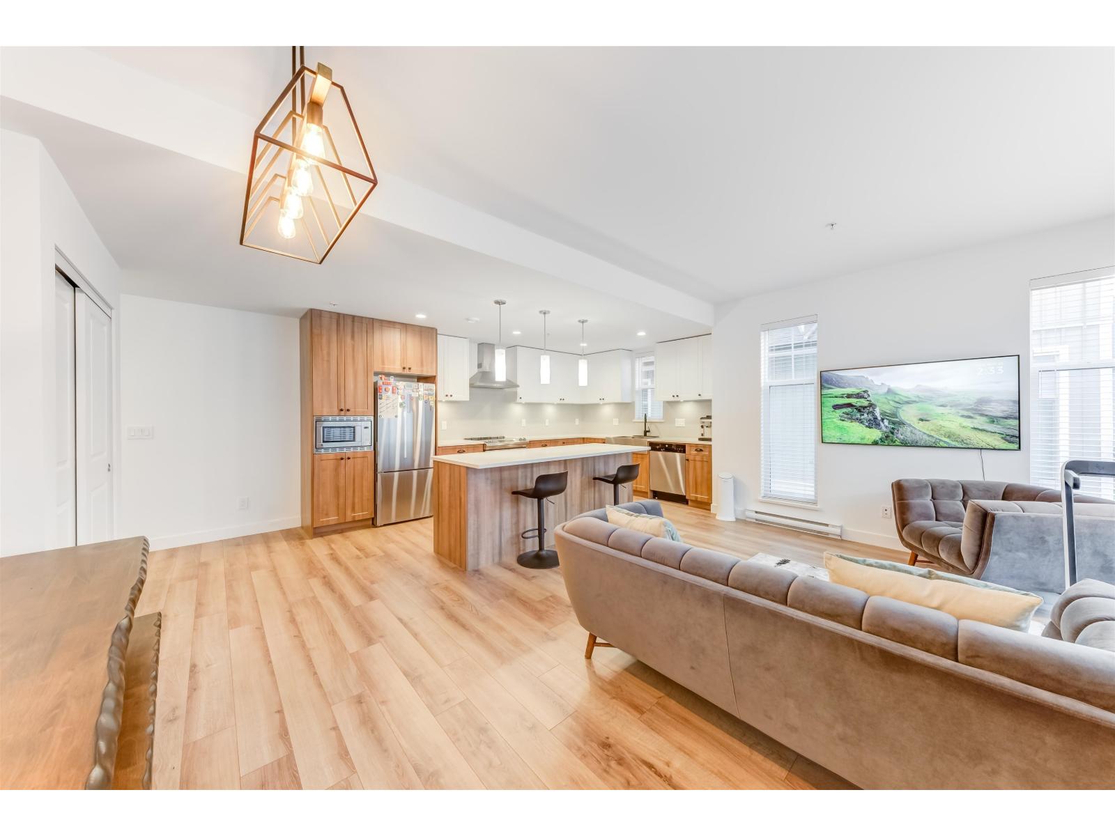 74 20487 65 Avenue Property Photo 16