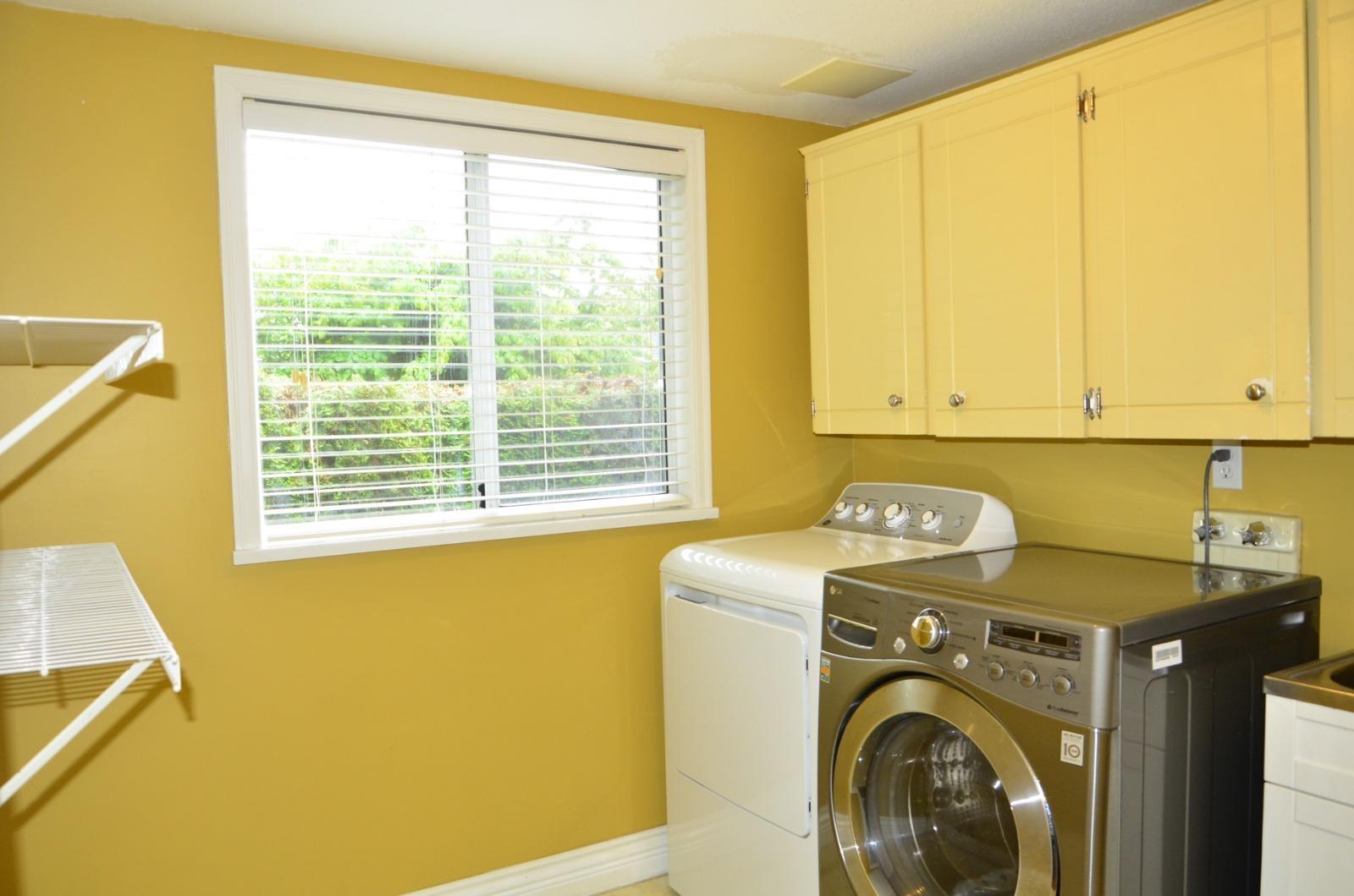 14645 18 Avenue Property Photo 22