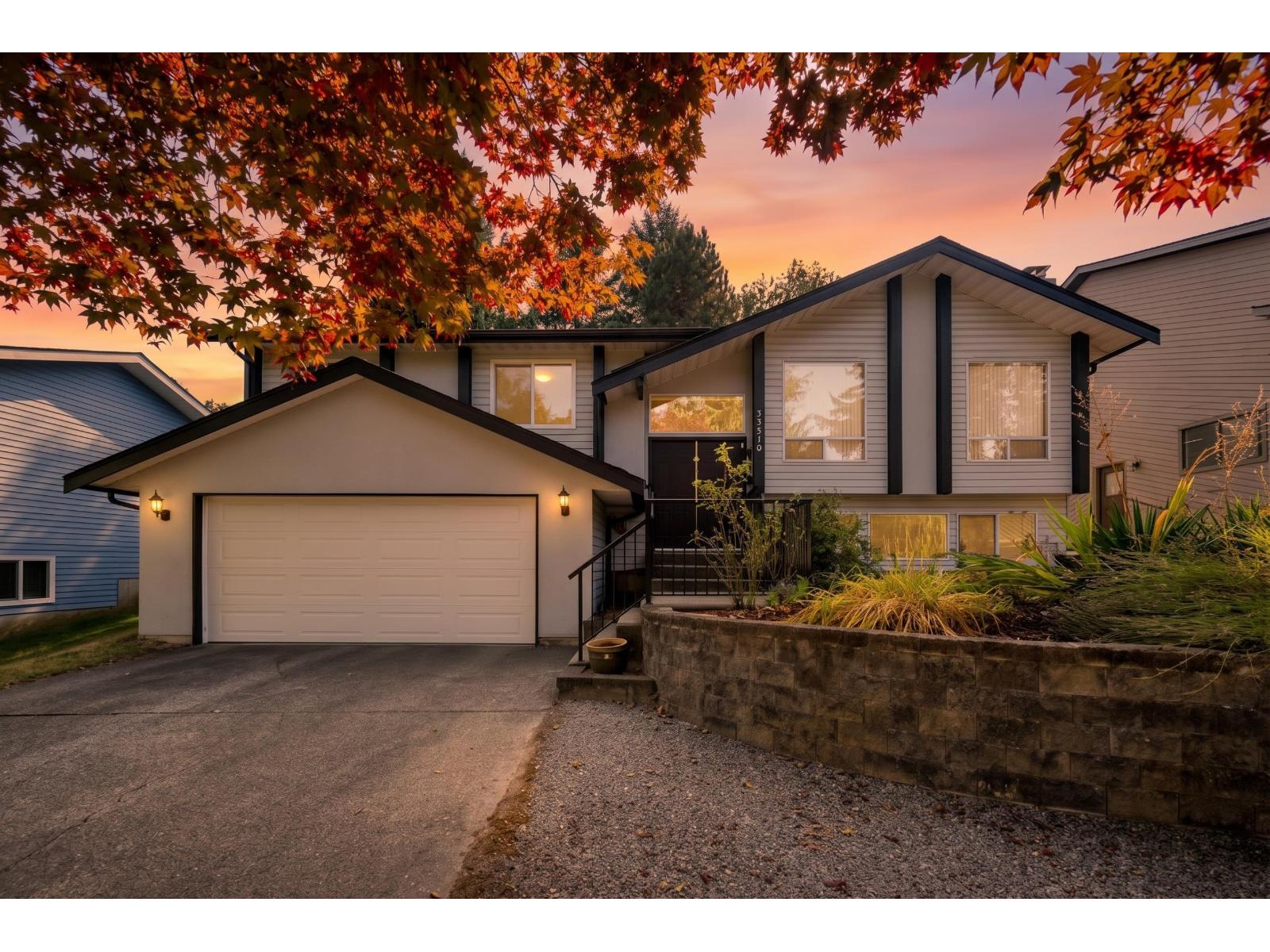 33010 Caithness Place Property Photo 1