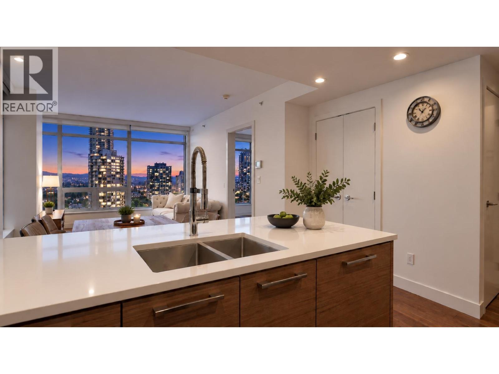 1702 4360 Beresford Street Property Photo 12