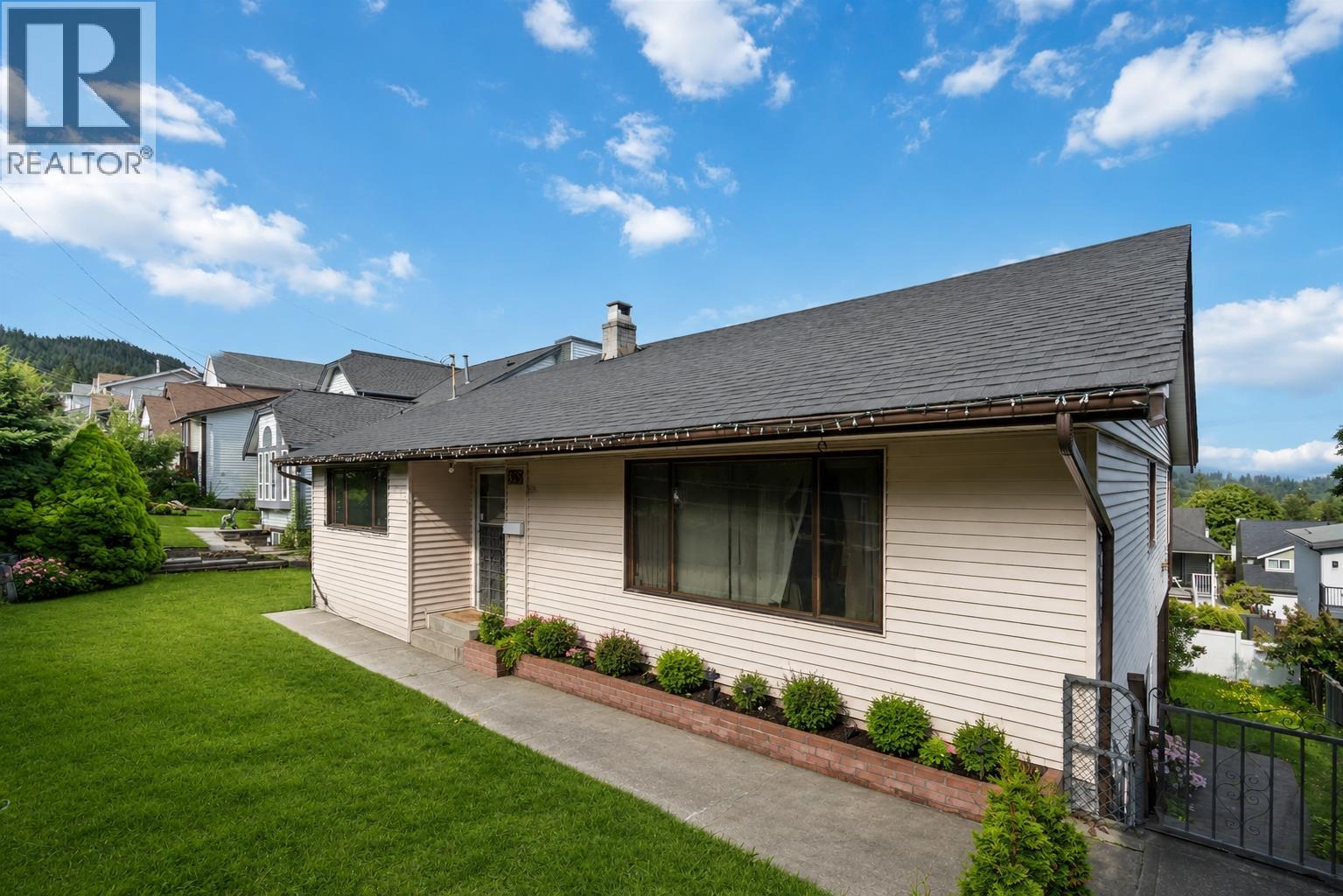 1303 Johnson Street Property Photo 24