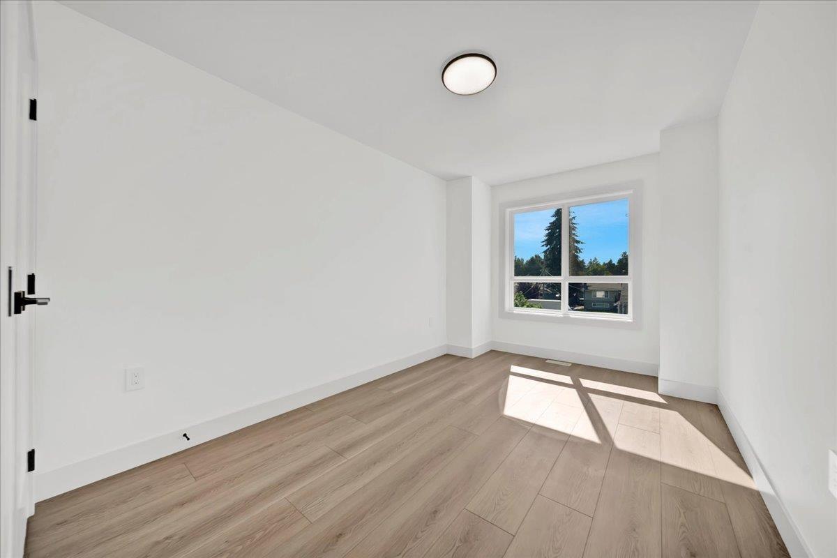 102 10151 144 Street Property Photo 16