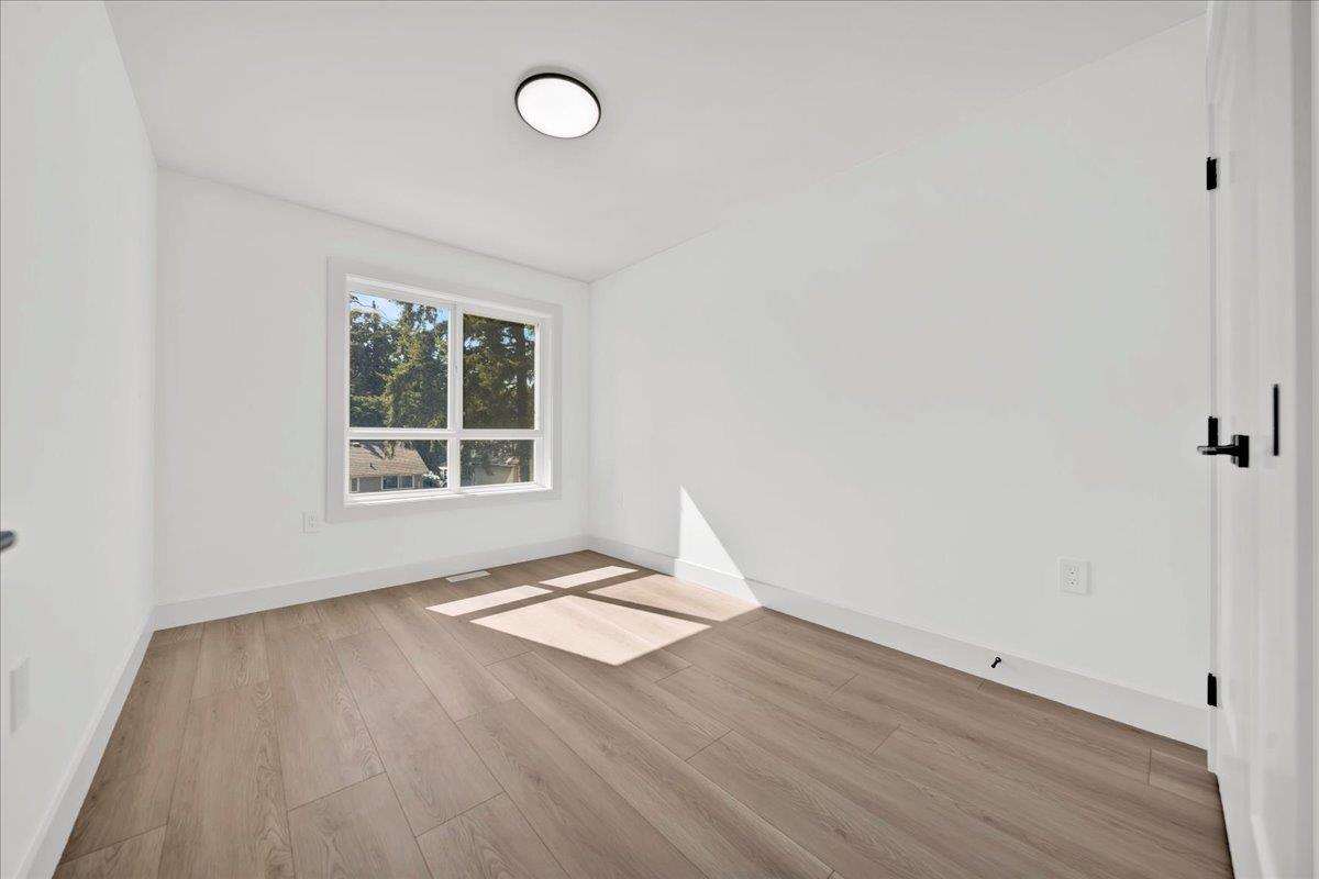 102 10151 144 Street Property Photo 18