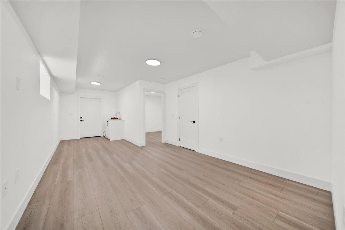 102 10151 144 Street Property Photo 27