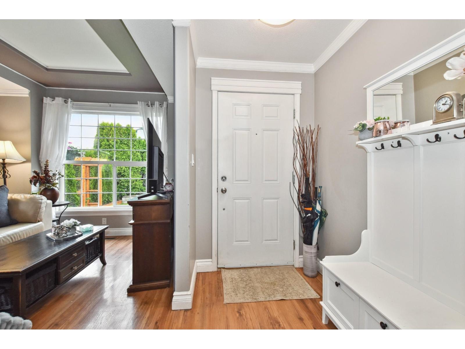 7461 Murray Street Property Photo 5