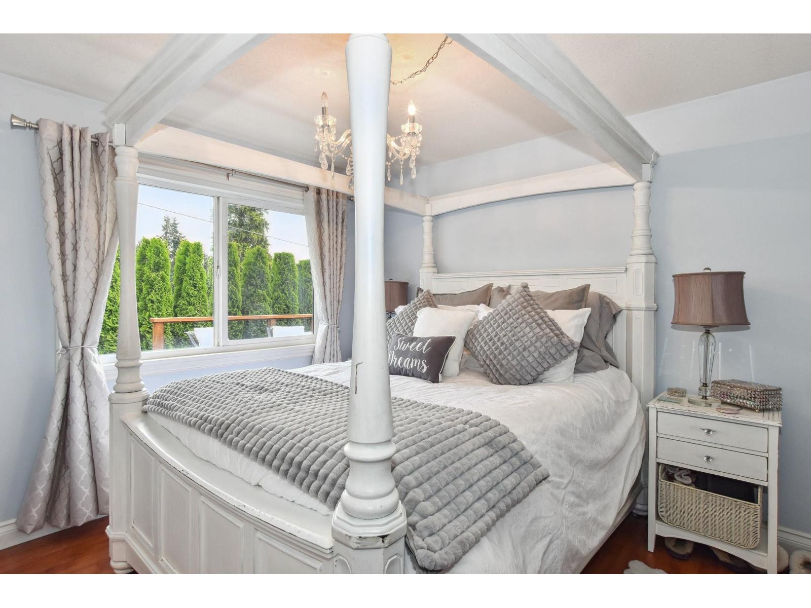 7461 Murray Street Property Photo 15