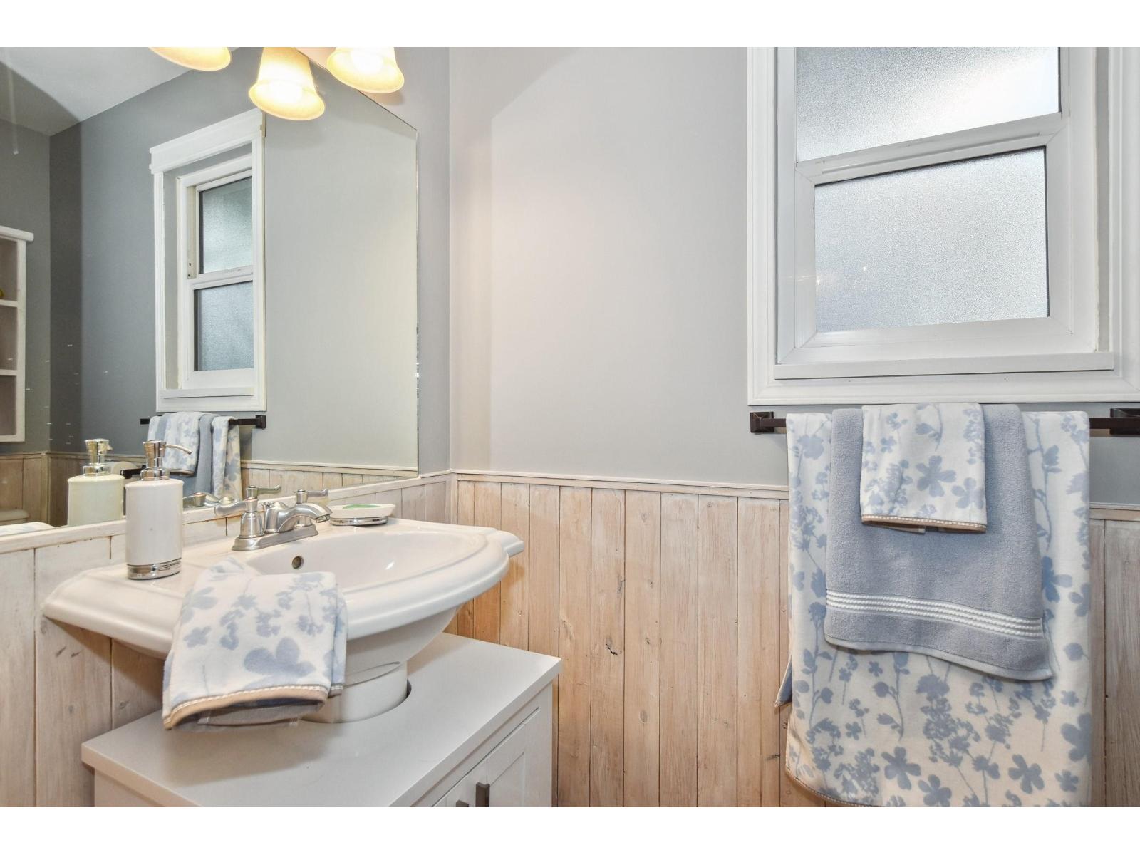 7461 Murray Street Property Photo 16