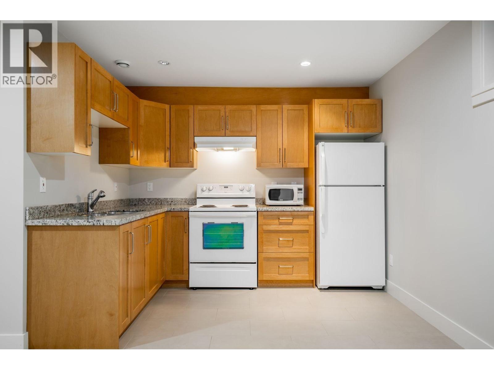 649 Sylvan Avenue Property Photo 17