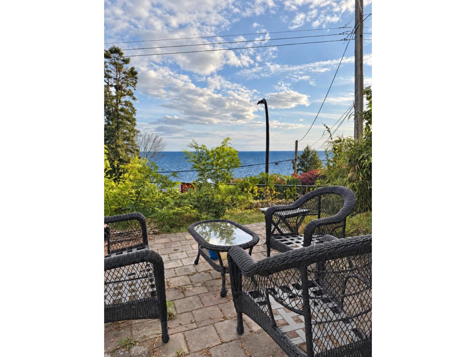 14xxx Marine Drive Photo de la propriété 1