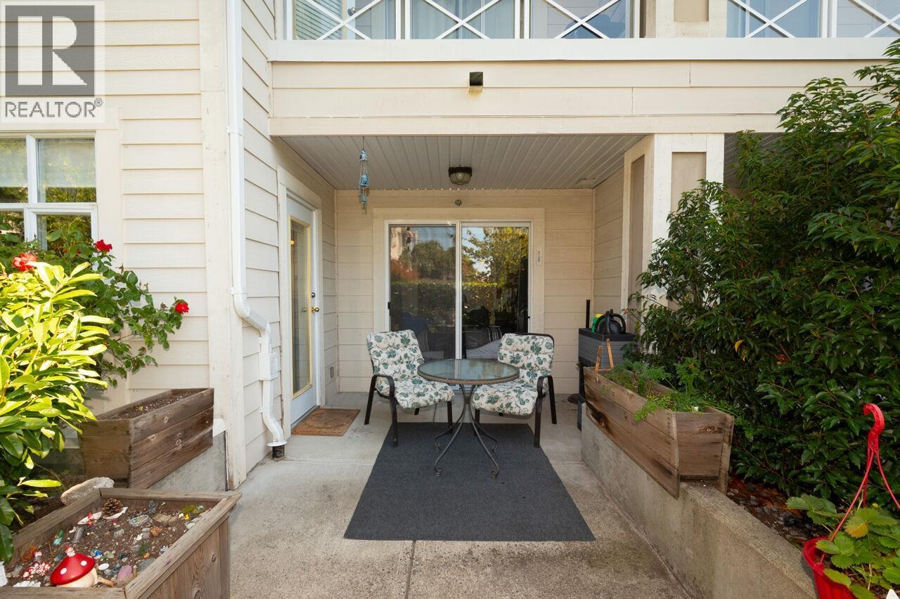 104 3625 Windcrest Drive Property Photo 4