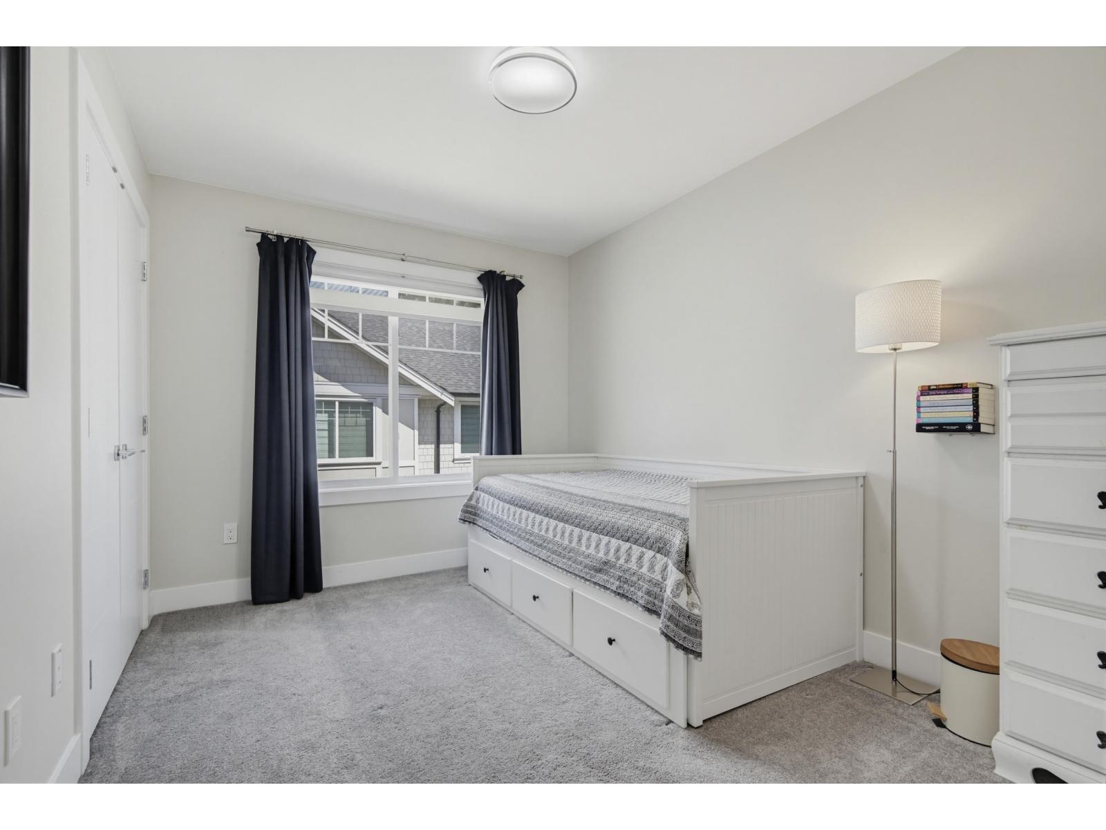 53 19501 74 Avenue Property Photo 25