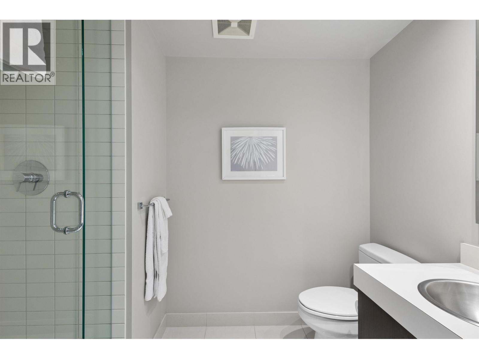 701 2851 Heather Street Property Photo 10