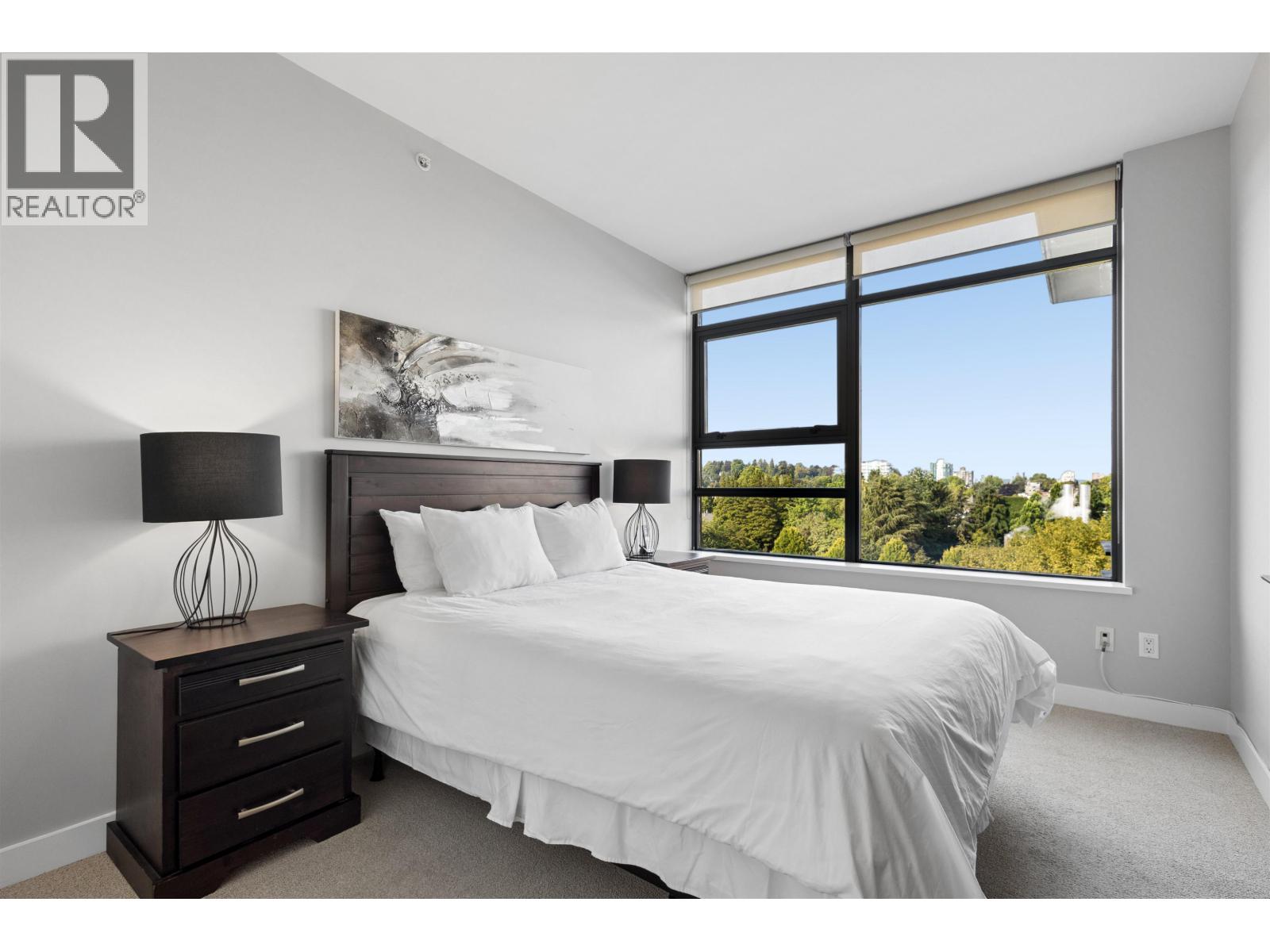 701 2851 Heather Street Property Photo 11