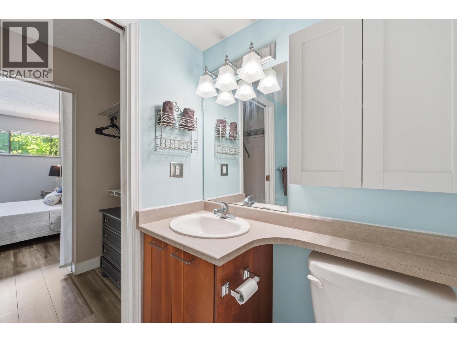 106 423 Agnes Street Property Photo 24