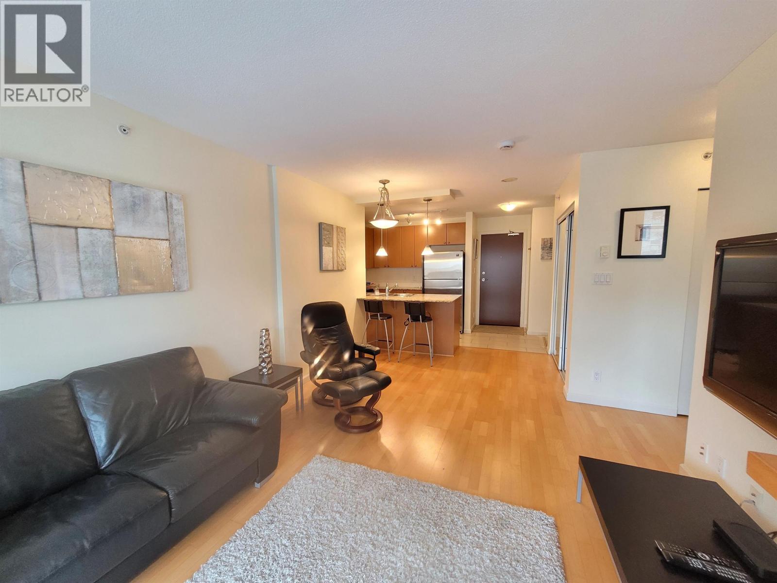 408 610 Victoria Street Property Photo 10