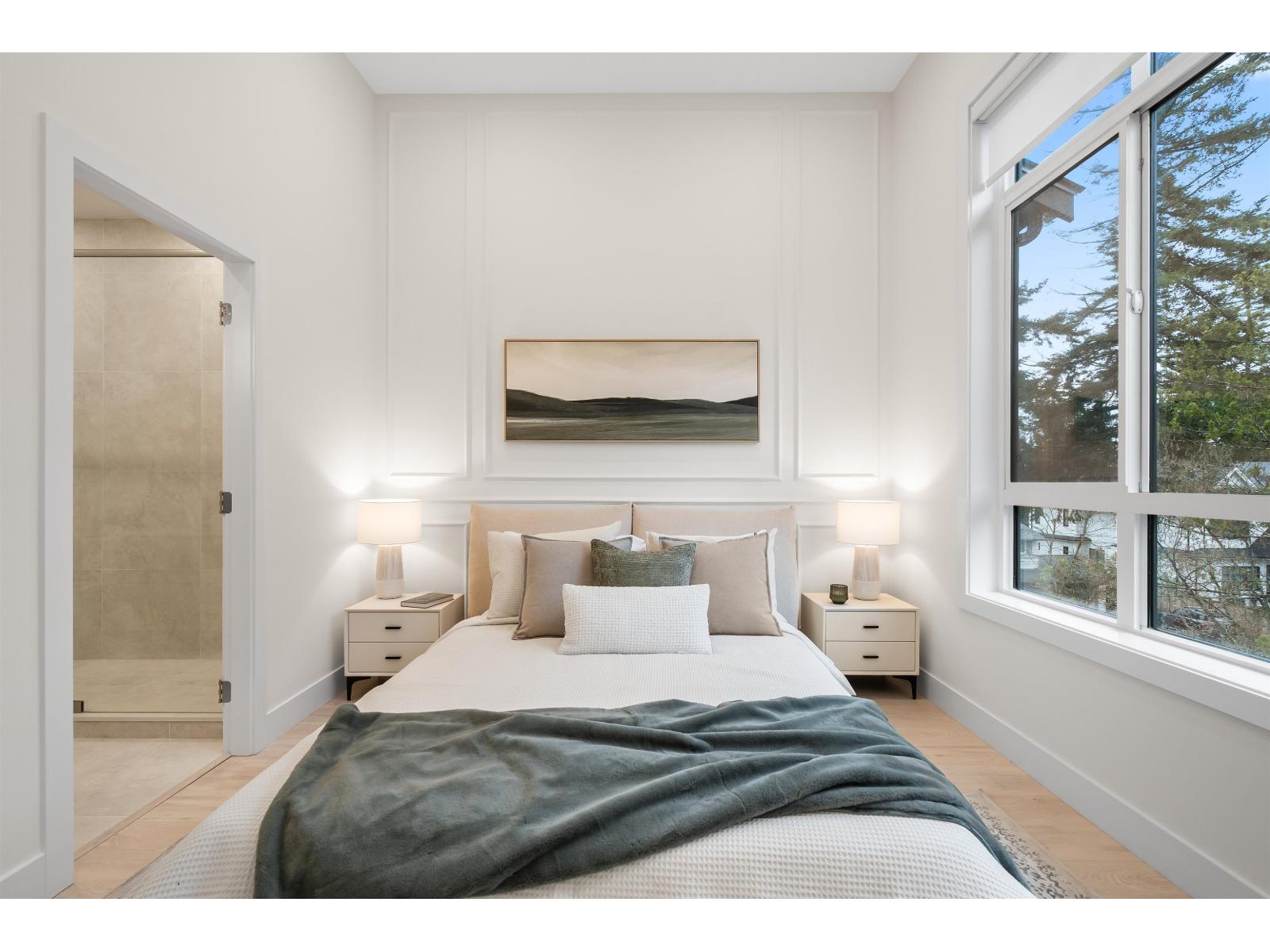 18 4558 208 Street Property Photo 5