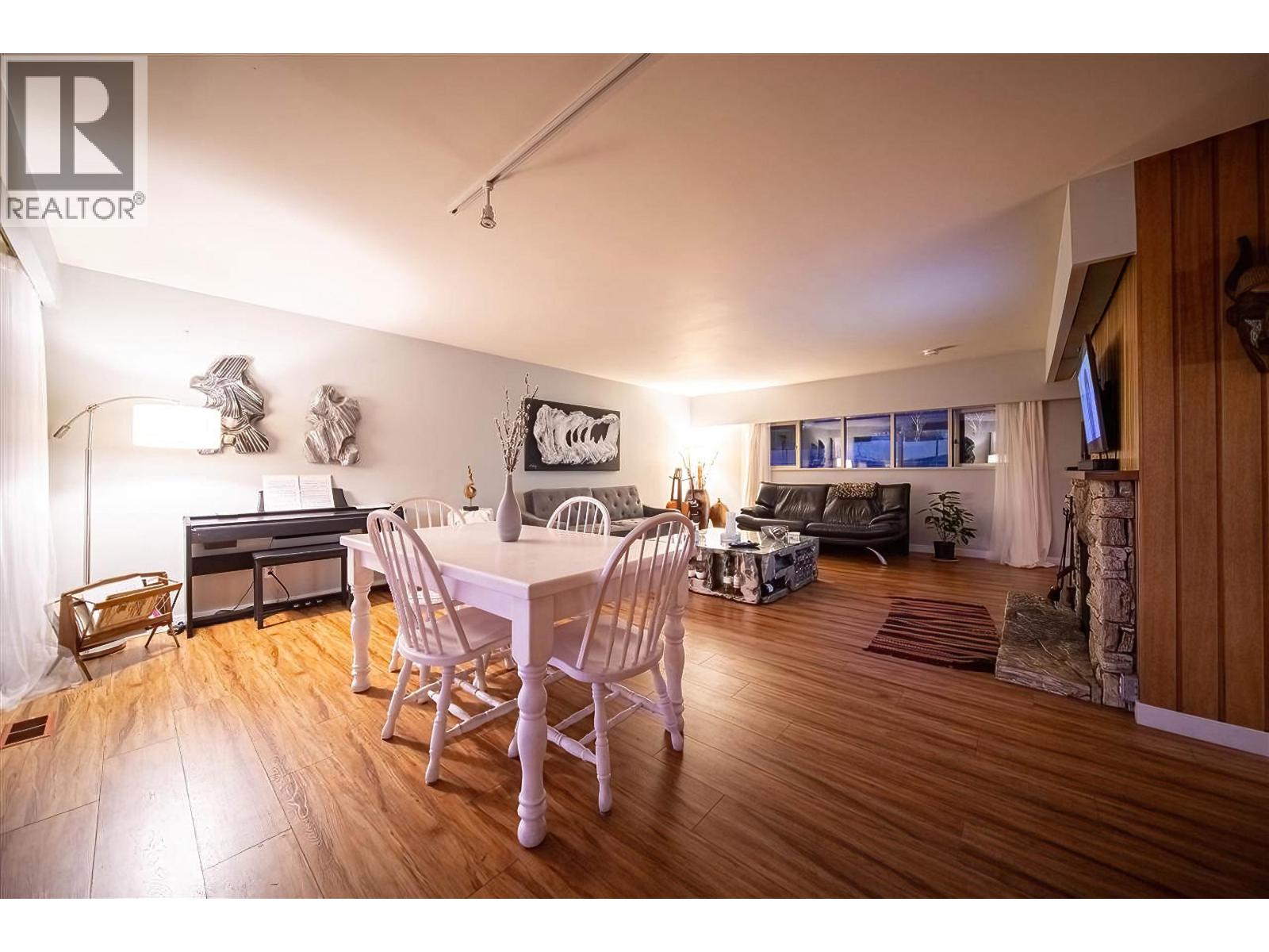 1144 Ottaburn Road Property Photo 5