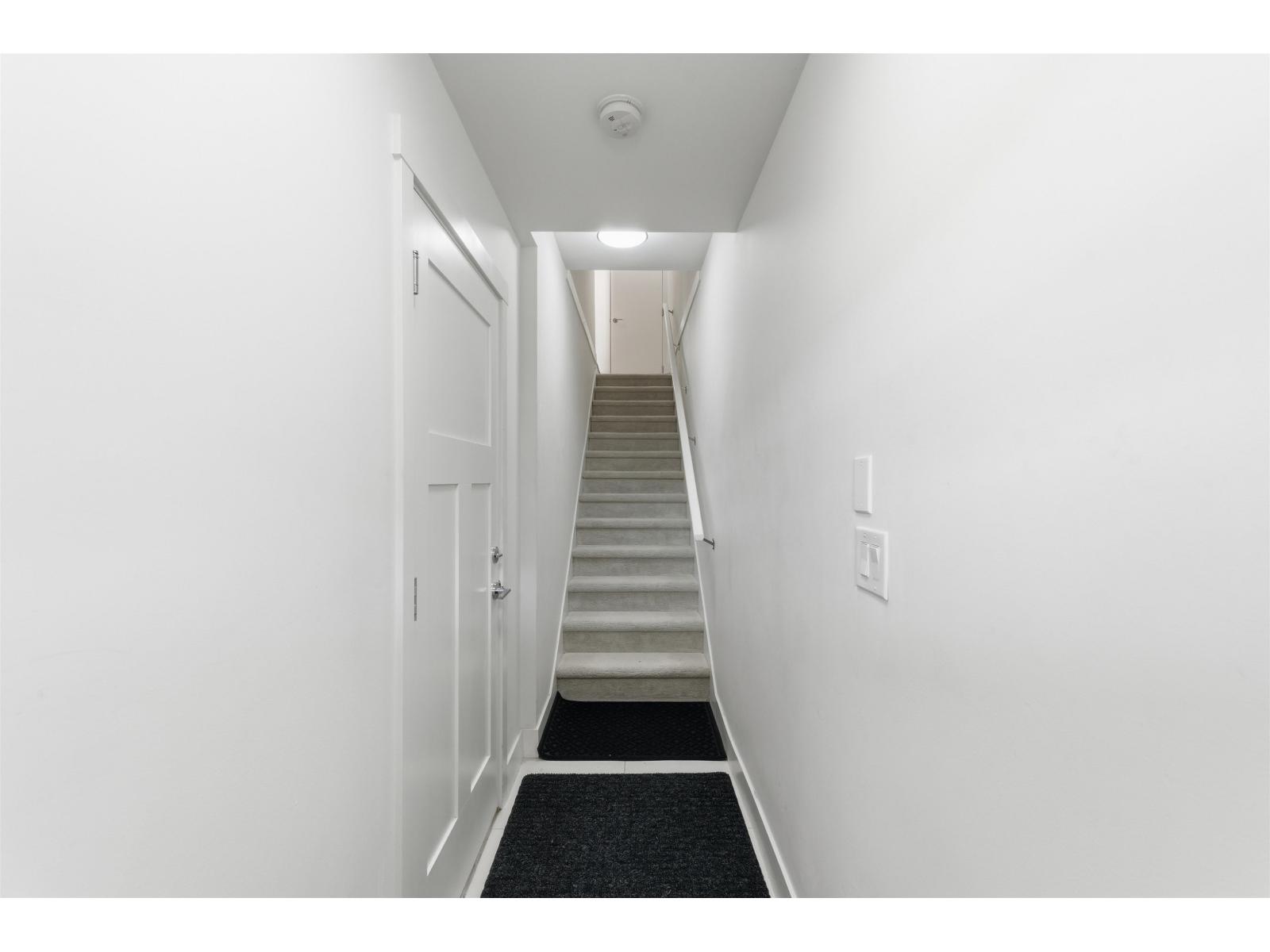 24 11556 72a Avenue Property Photo 16