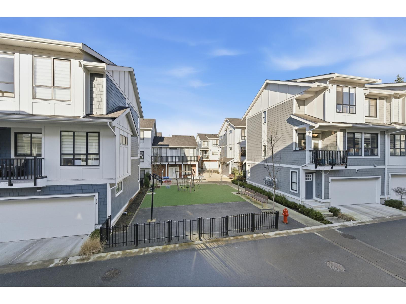24 11556 72a Avenue Property Photo 28