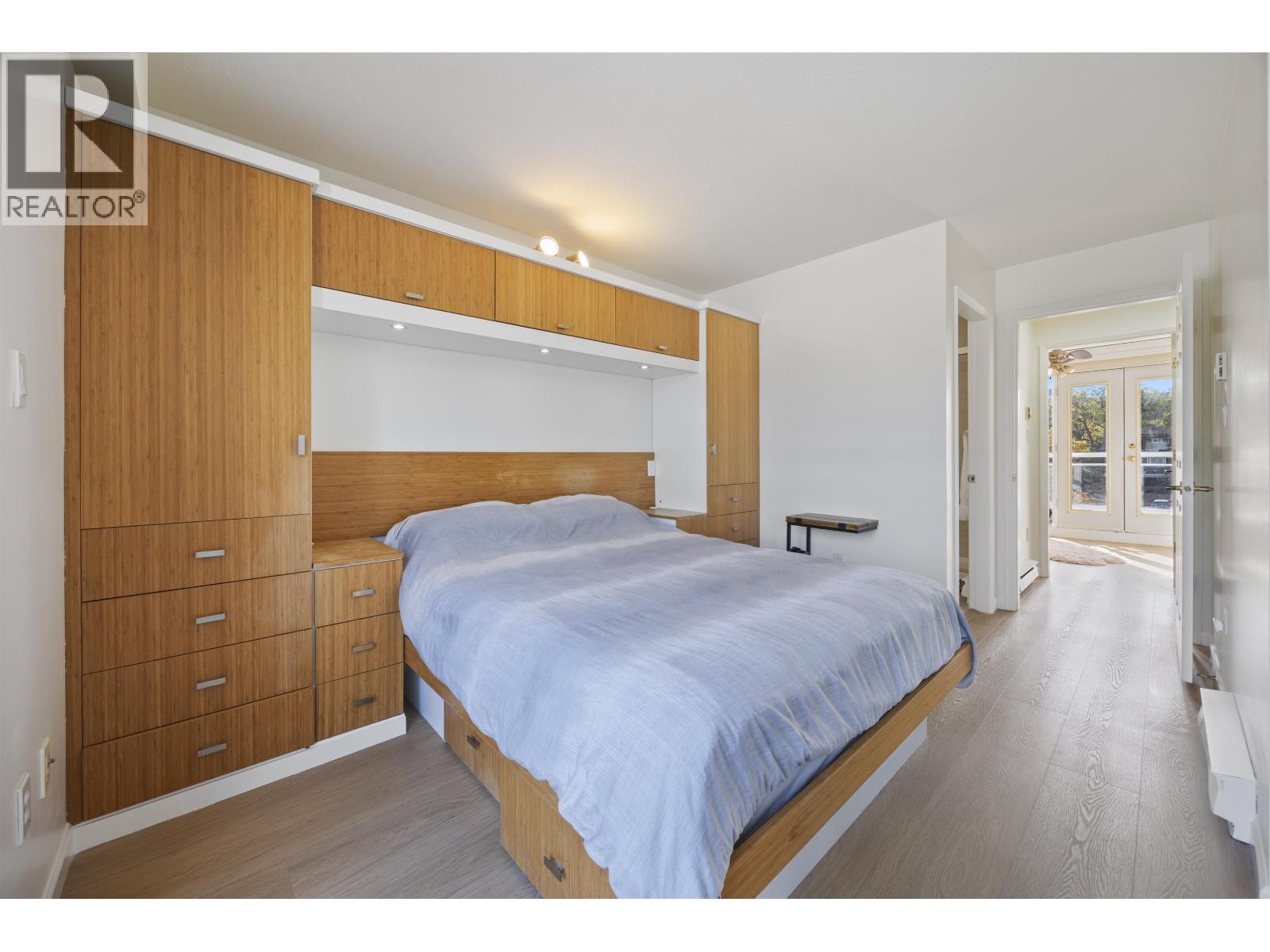 316 2565 W Broadway Street Property Photo 10