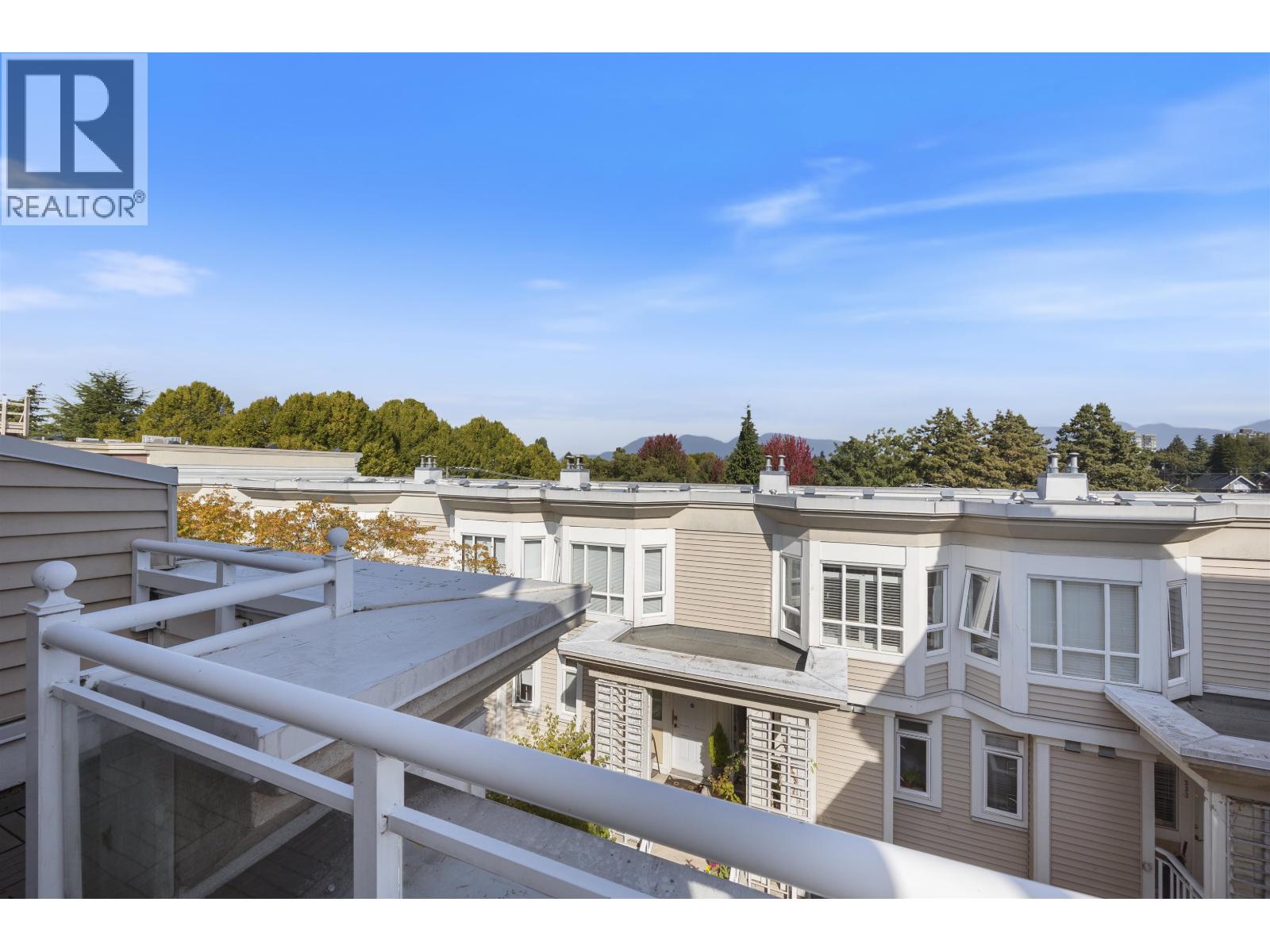316 2565 W Broadway Street Property Photo 13