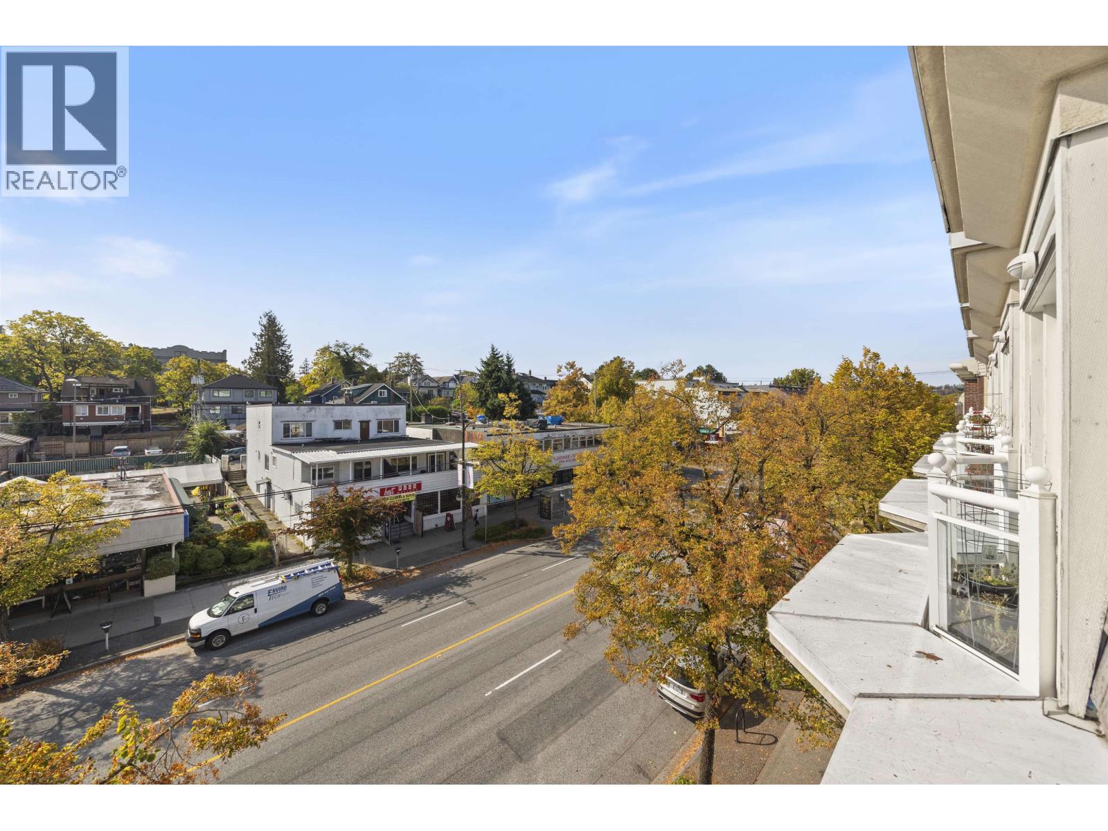 316 2565 W Broadway Street Property Photo 17
