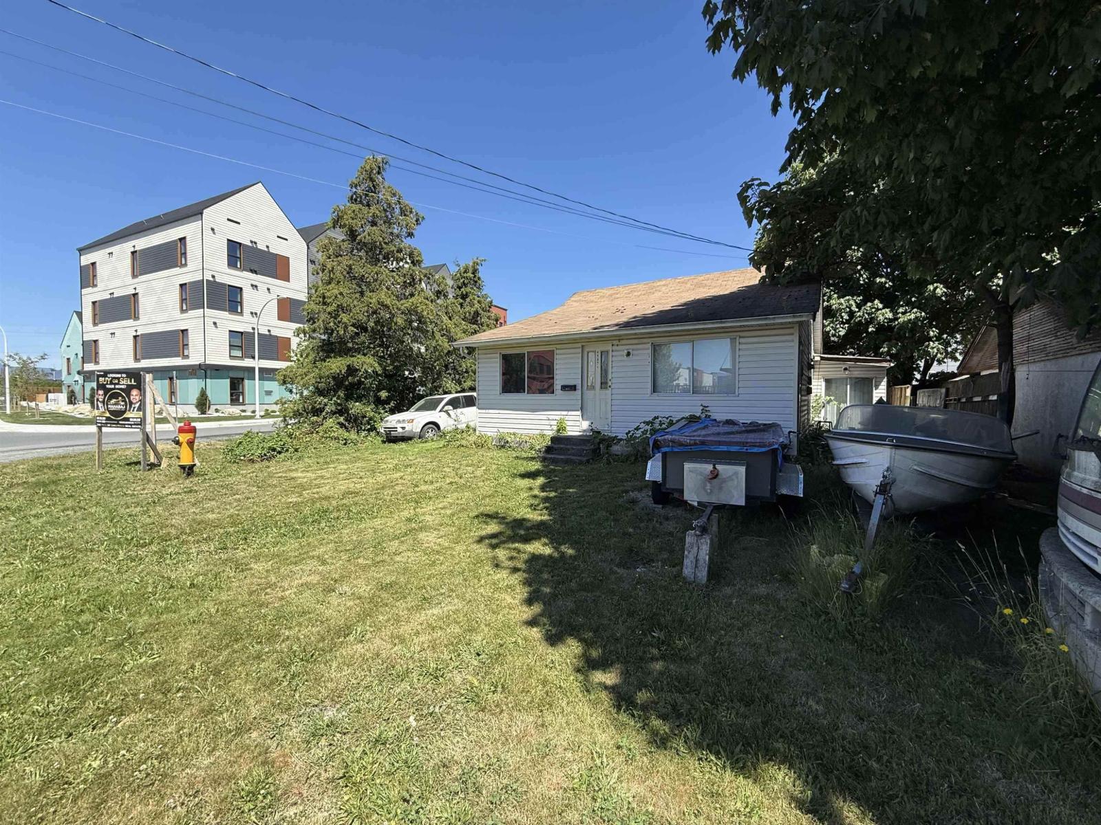 45871 Rowat Avenue Property Photo 4
