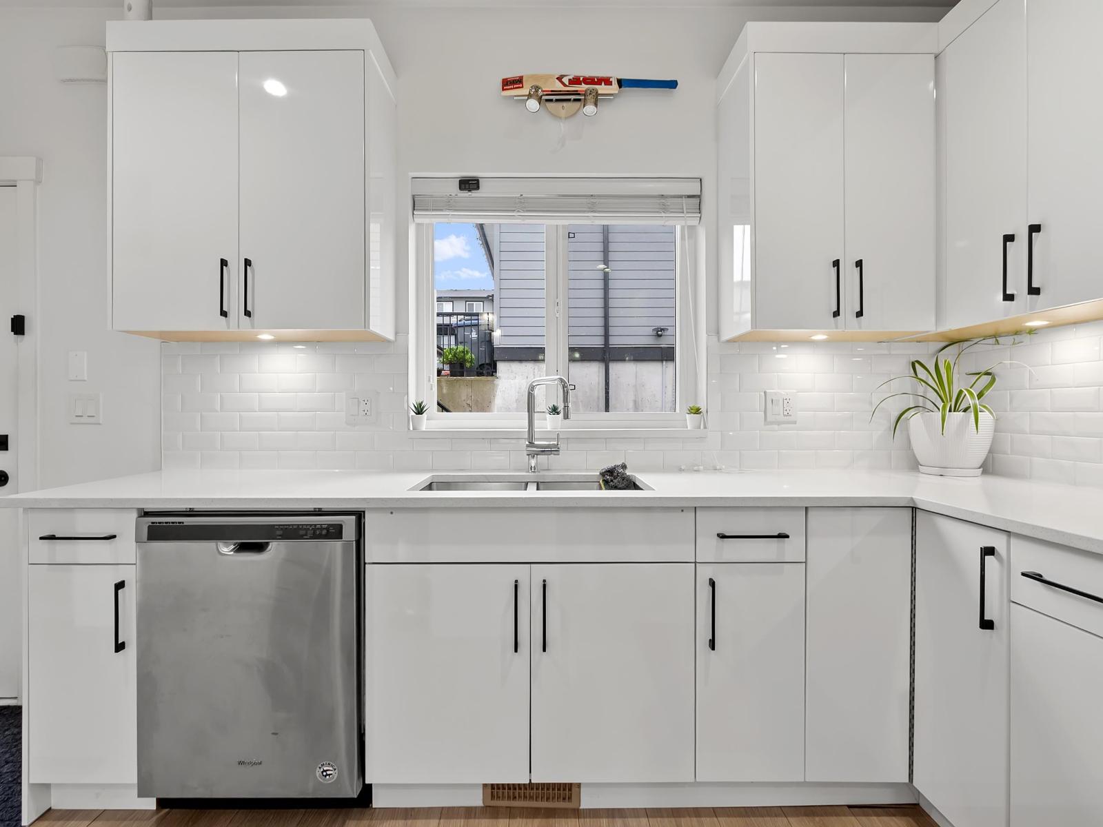 14002 60a Avenue Property Photo 11