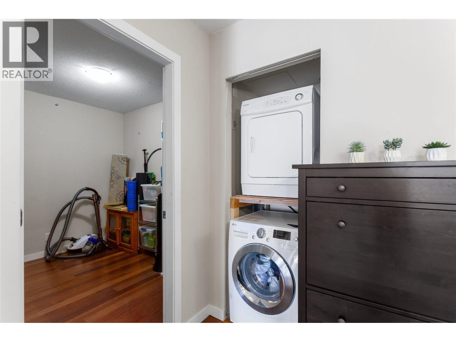 2109 1178 Heffley Crescent Property Photo 16