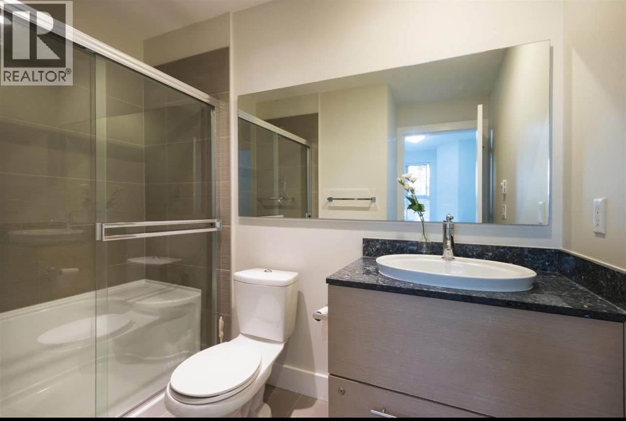 5928 Birney Avenue Property Photo 6
