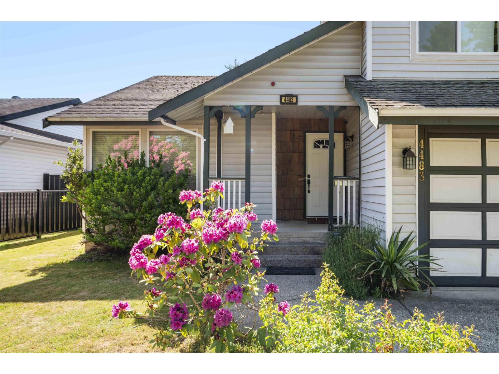 4483 208 Street Property Photo 4