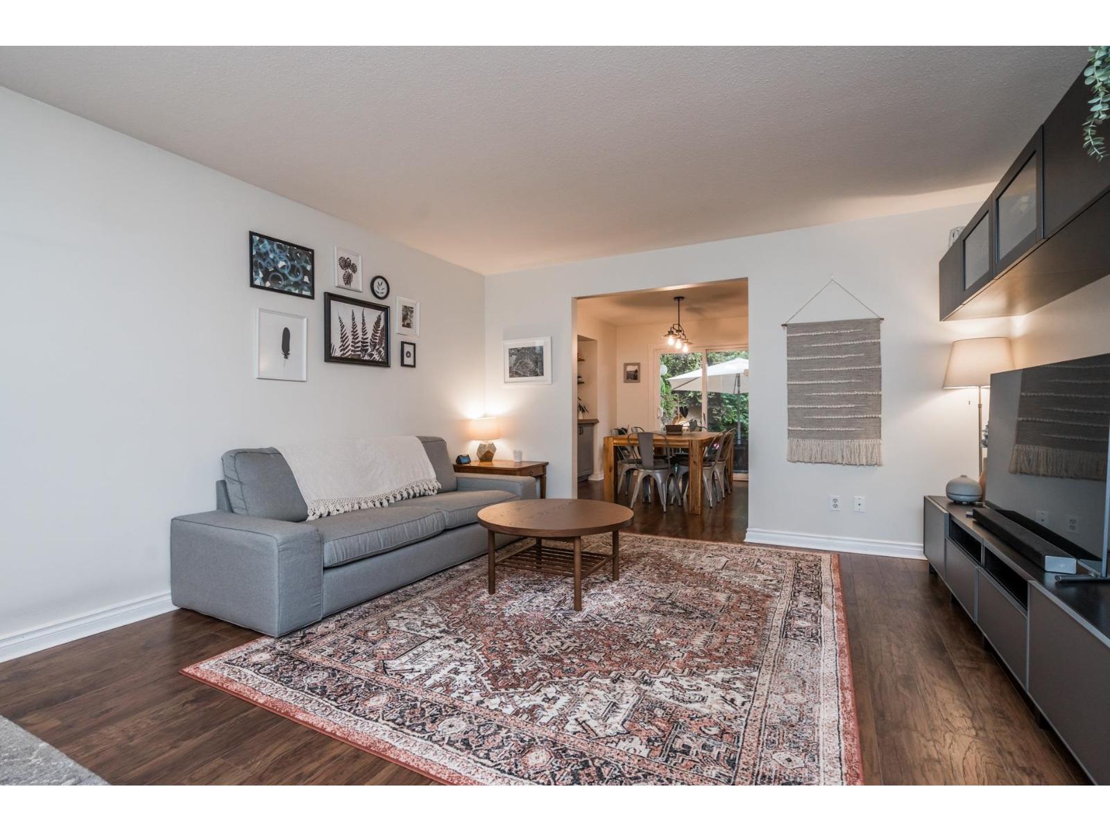 4483 208 Street Property Photo 9