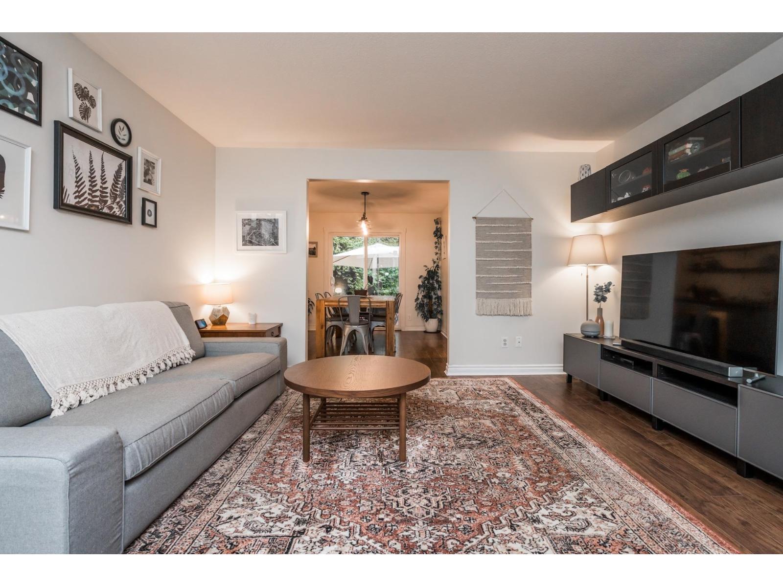 4483 208 Street Property Photo 10