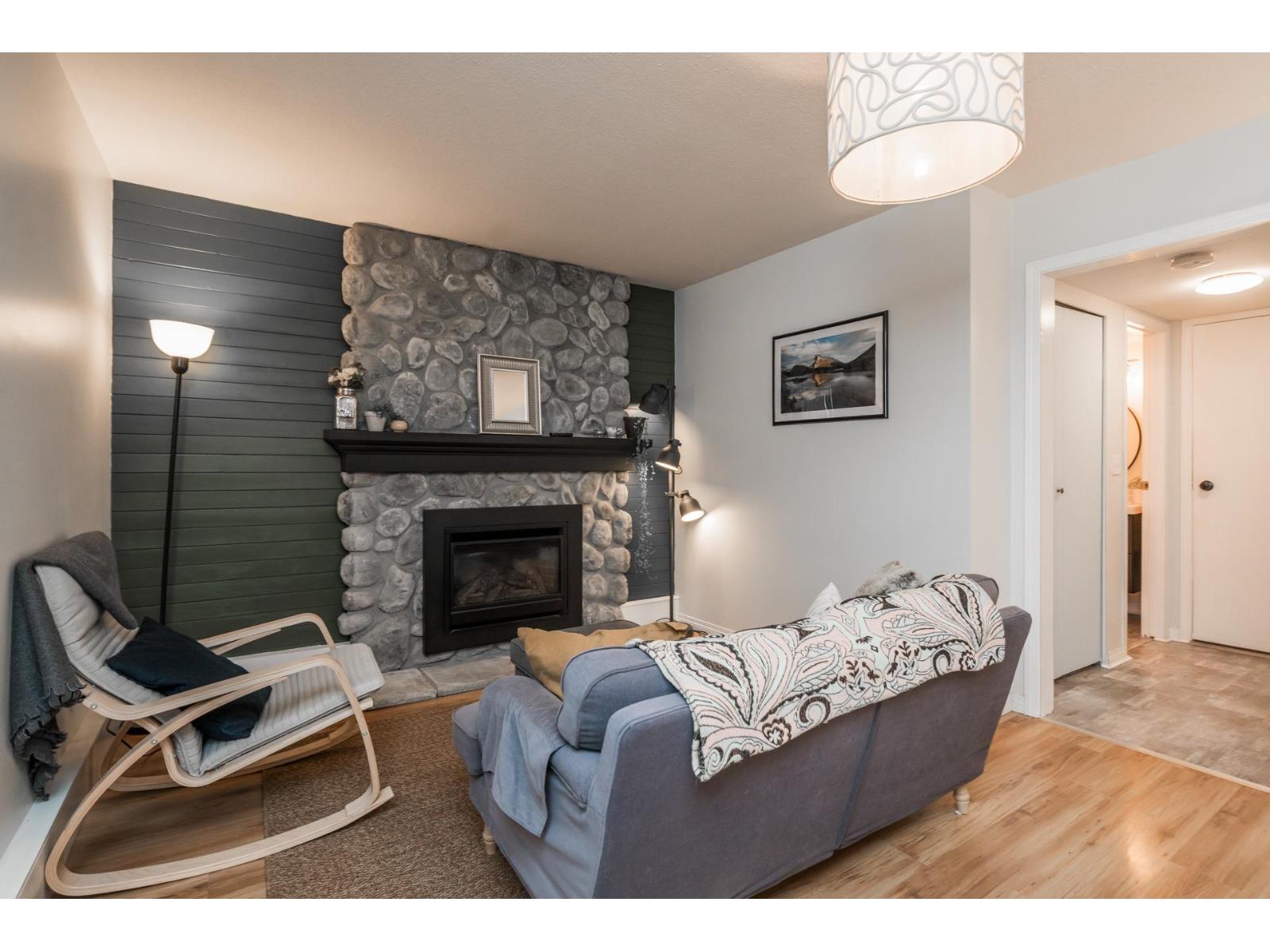 4483 208 Street Property Photo 22