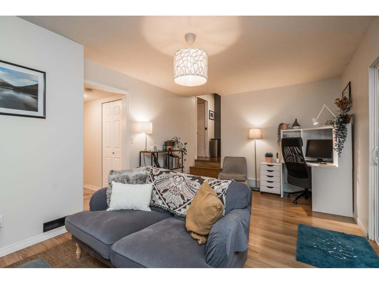 4483 208 Street Property Photo 25