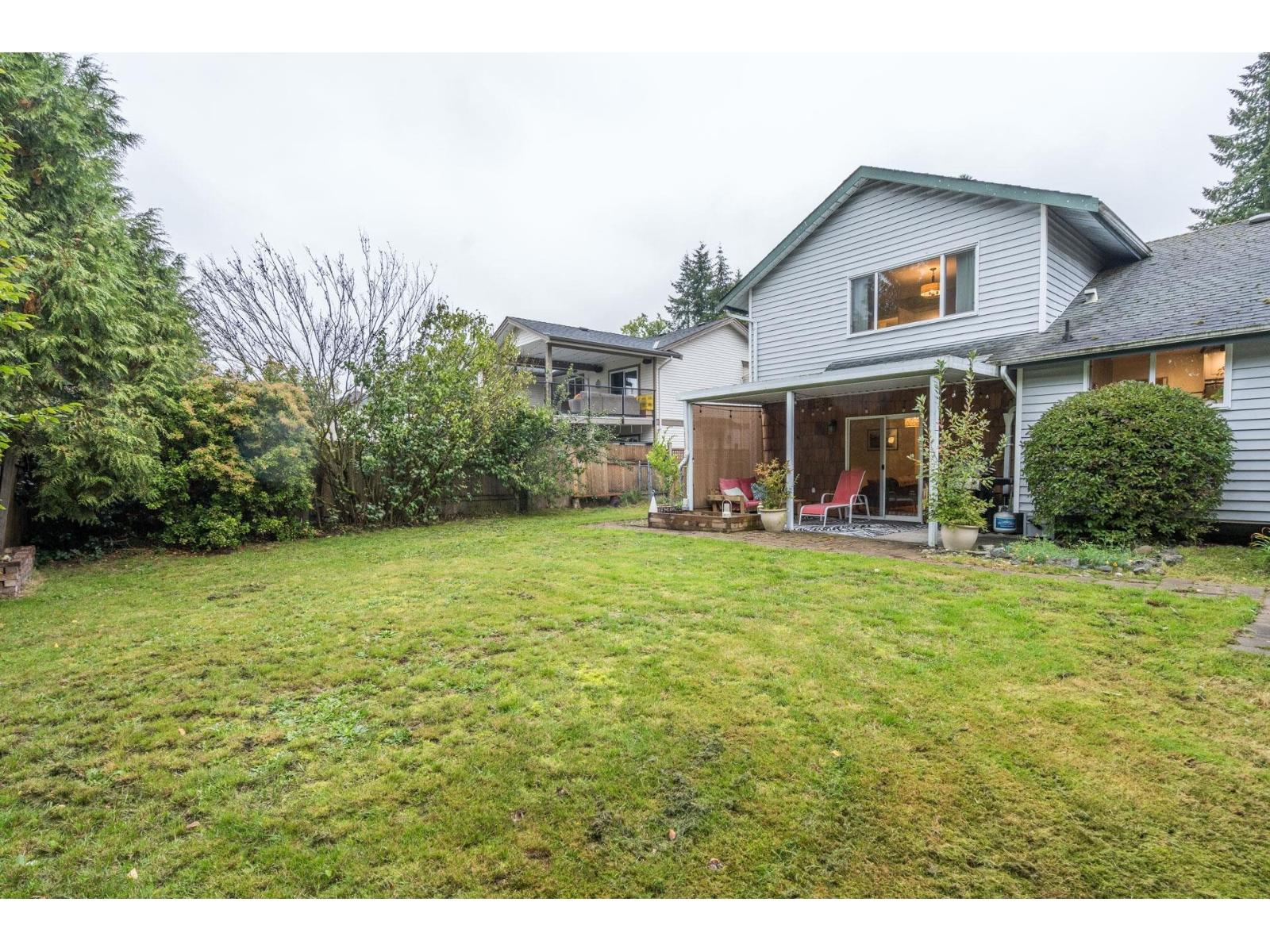4483 208 Street Property Photo 38
