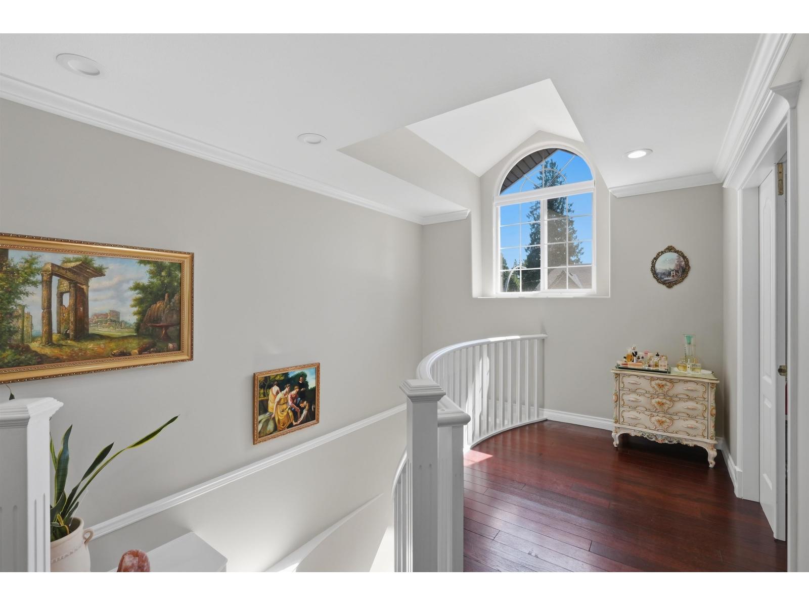 20560 46a Avenue Property Photo 17