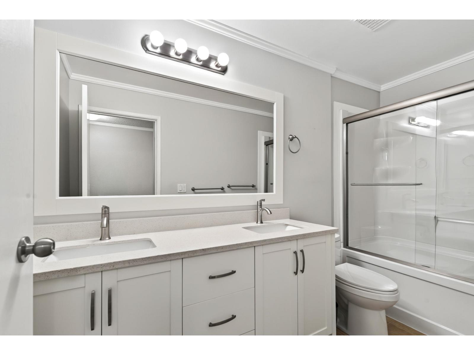2743 Sandon Drive Property Photo 15