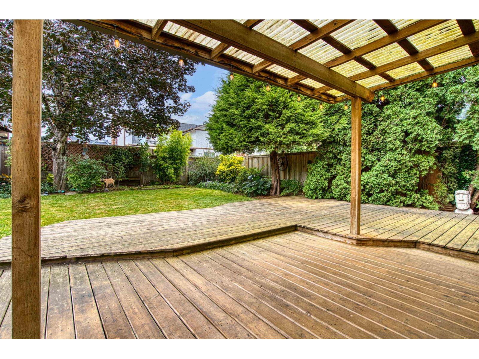2743 Sandon Drive Property Photo 23