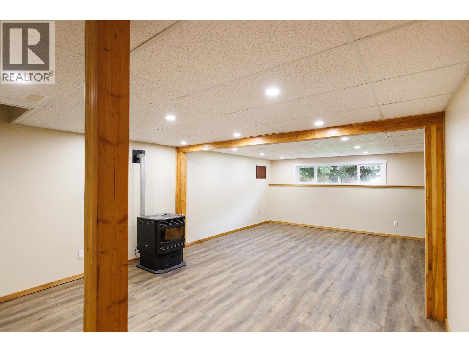4924 Labelle Avenue Property Photo 16