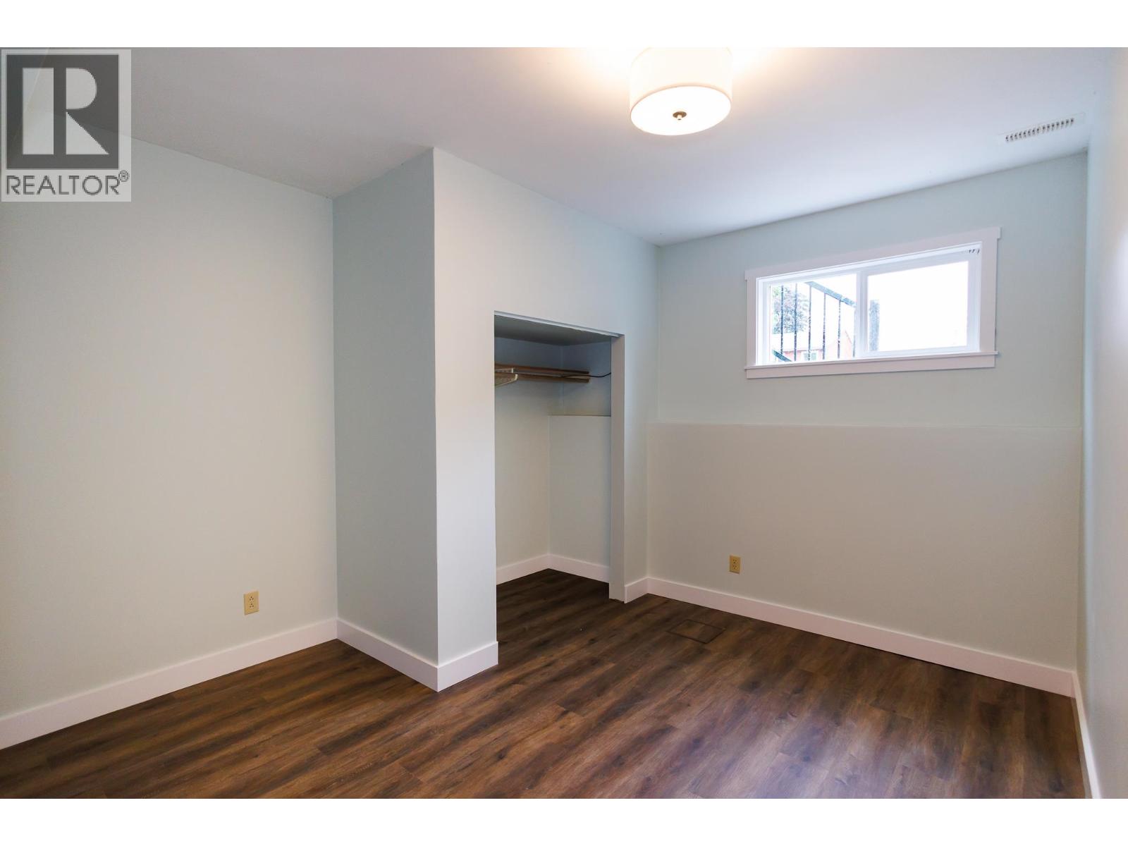 4924 Labelle Avenue Property Photo 21