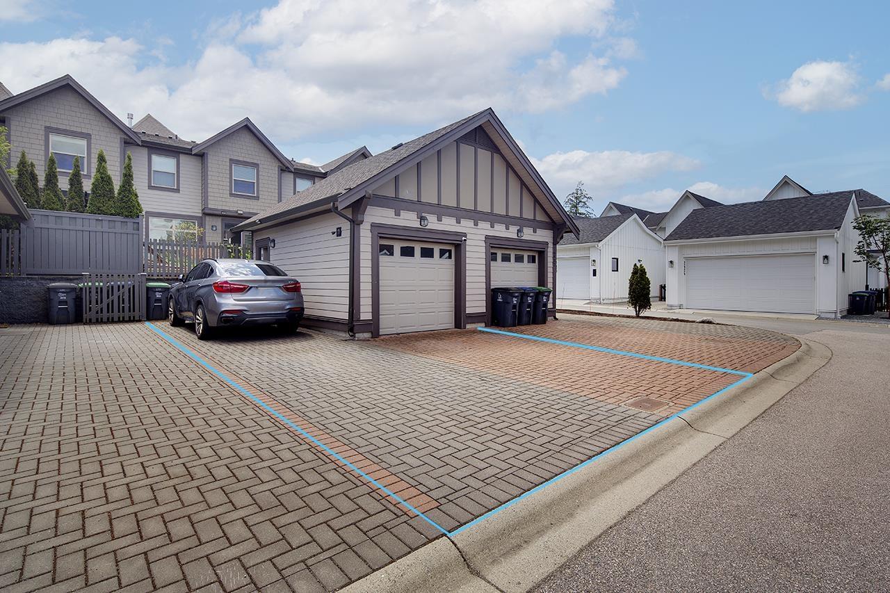 16439 24 Avenue Property Photo 1
