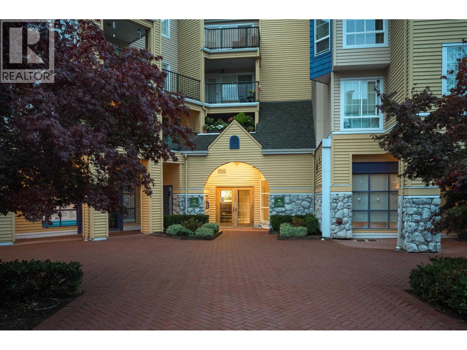 205 1363 56 STREET Property Photo 1