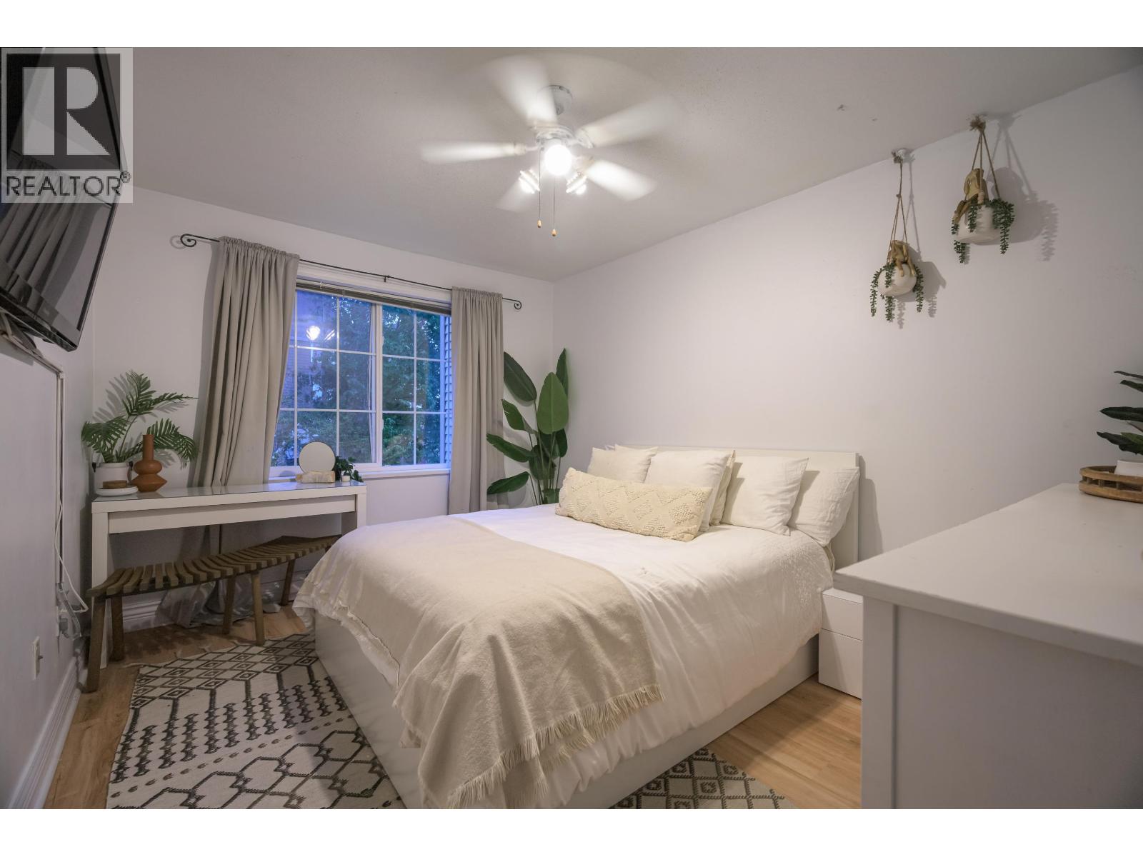205 1363 56 Street Property Photo 15