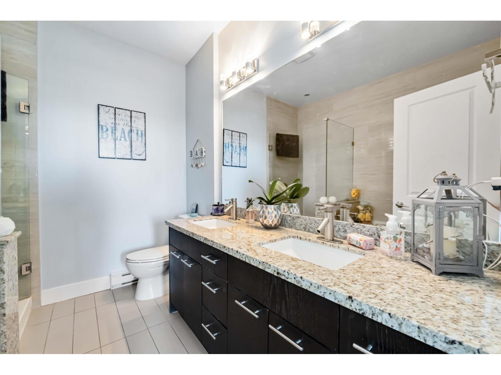 421 2970 King George Boulevard Property Photo 18